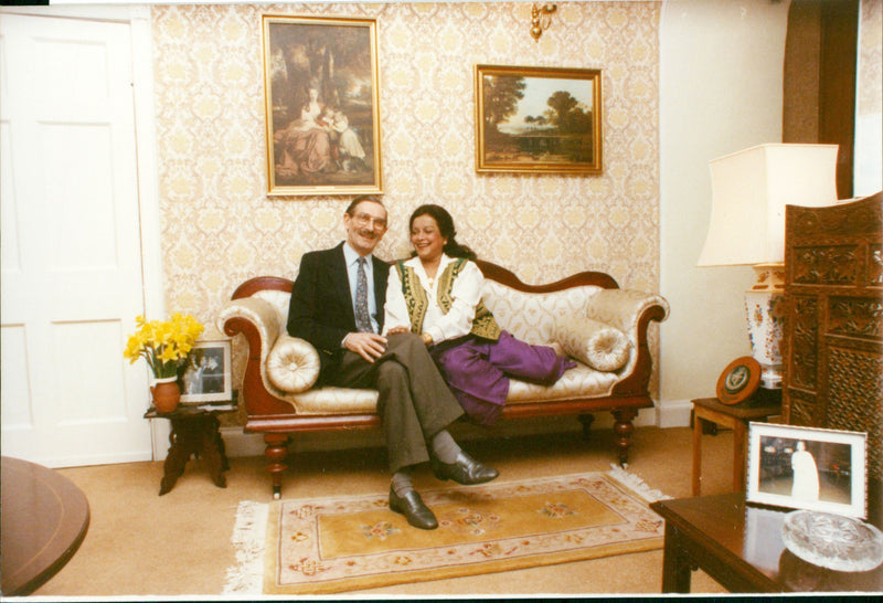 Arthur Clare, and his wife - Vintage Photograph