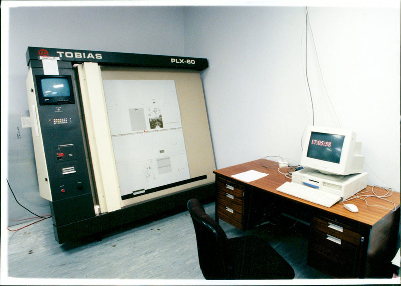 Trade ad Industry: Jarrolds Printing - Vintage Photograph