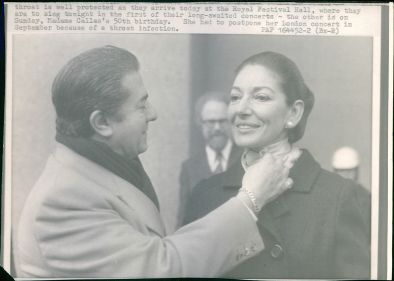 ACTRESS ROYAL WELL CONCERT FESTIVAL - Vintage Photograph
