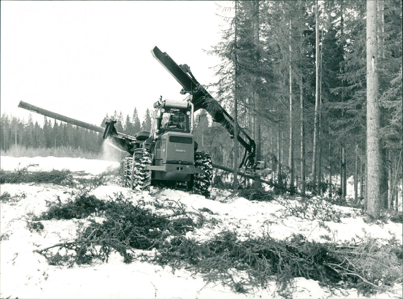 Volvo BM Valmet 902 H Harvester - Vintage Photograph