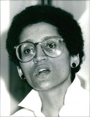 LEADER COUNTRY PRESS WRITER LINDA - Vintage Photograph