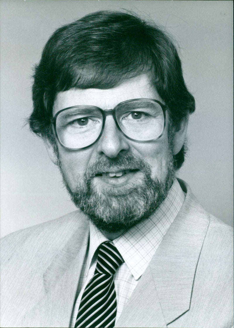 DAVID COUNTRY STYLE WRITER - Vintage Photograph