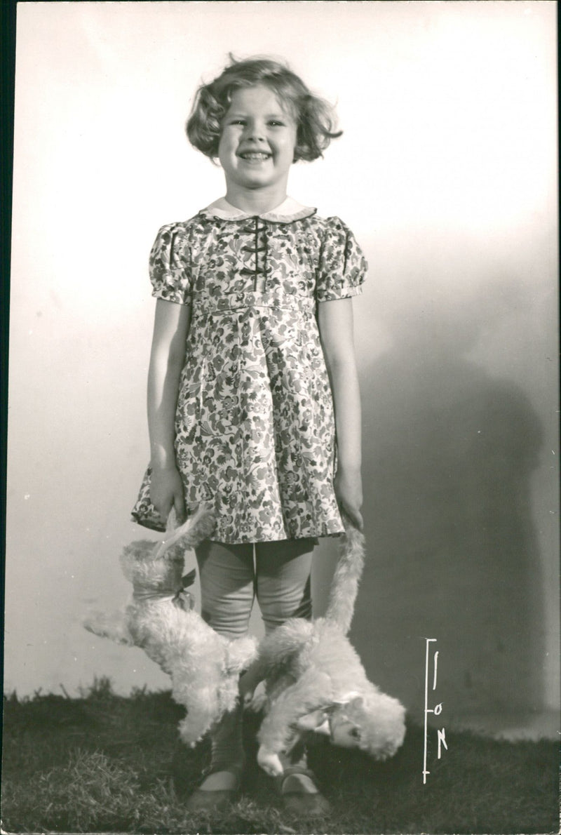 PHOTOGRAPH BIDS EXPOSED STUDIO TELEPHONE KUNGSGATAN SIGNATURE IMA - Vintage Photograph