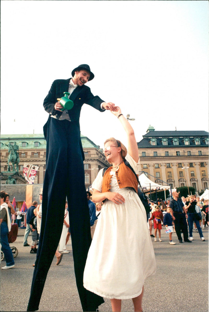 1996 LANDSCAPE ARLA NMJOLK SWEDEN RESPONS FESTIVAL - Vintage Photograph