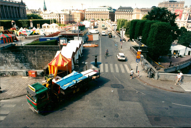 1996 LANDSCAPE ARLA NMJOLK SWEDEN RESPONS FESTIVAL - Vintage Photograph