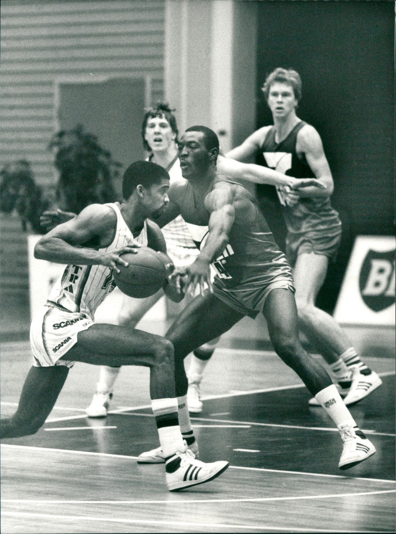 Reggie Hannah and Robert Jackson. Basketball Player. - Vintage Photograph