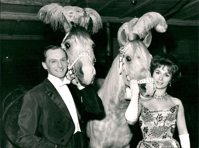 Pauline Schumann with one of the circus's beautiful premier horses - Vintage Photograph