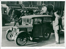 Cars: Austin: Gammal Austin - Vintage Photograph