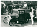 Cars: Austin: Gammal Austin - Vintage Photograph