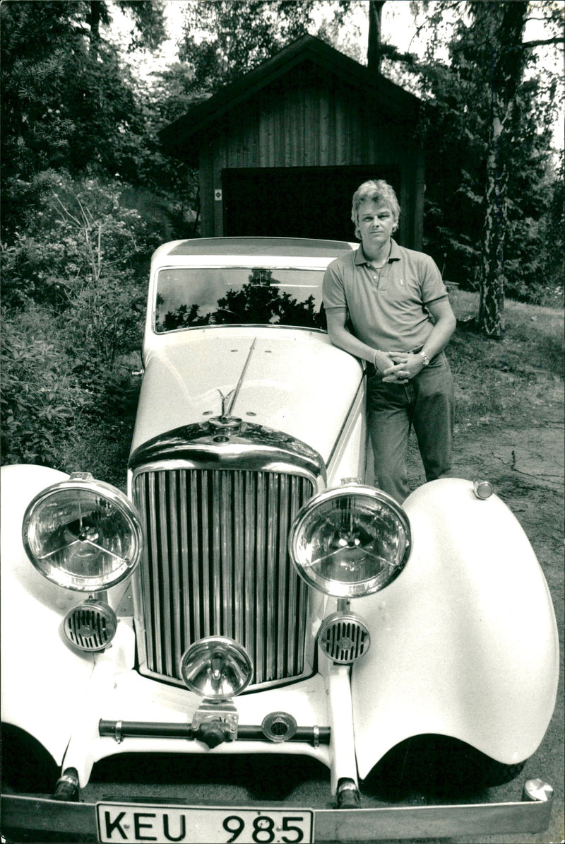 Cars : Old Cars, Bentley - Vintage Photograph
