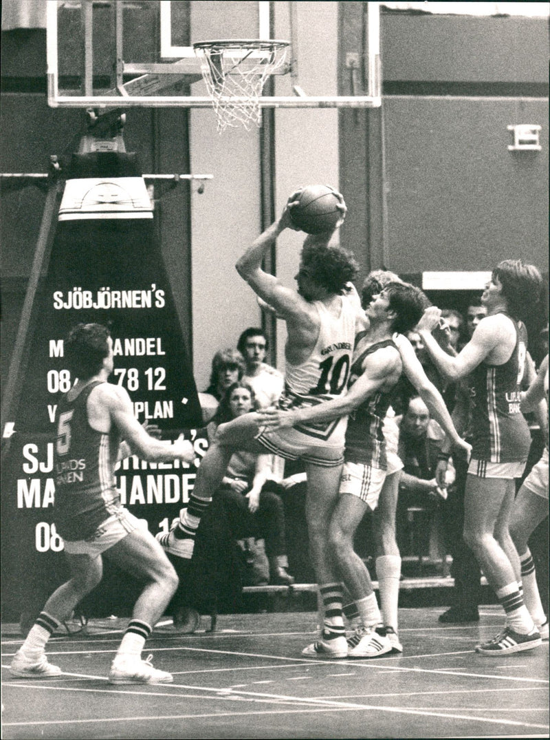 Lars Christian Grundberg, basketball player. - Vintage Photograph