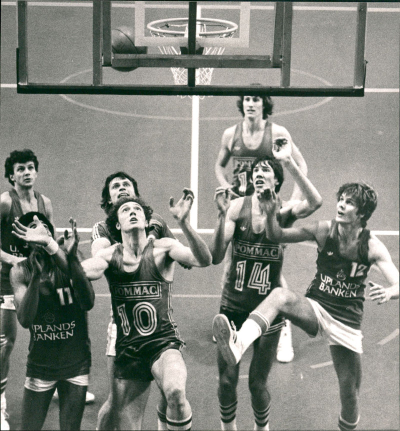 Lars Christian Grundberg, basketball player. - Vintage Photograph