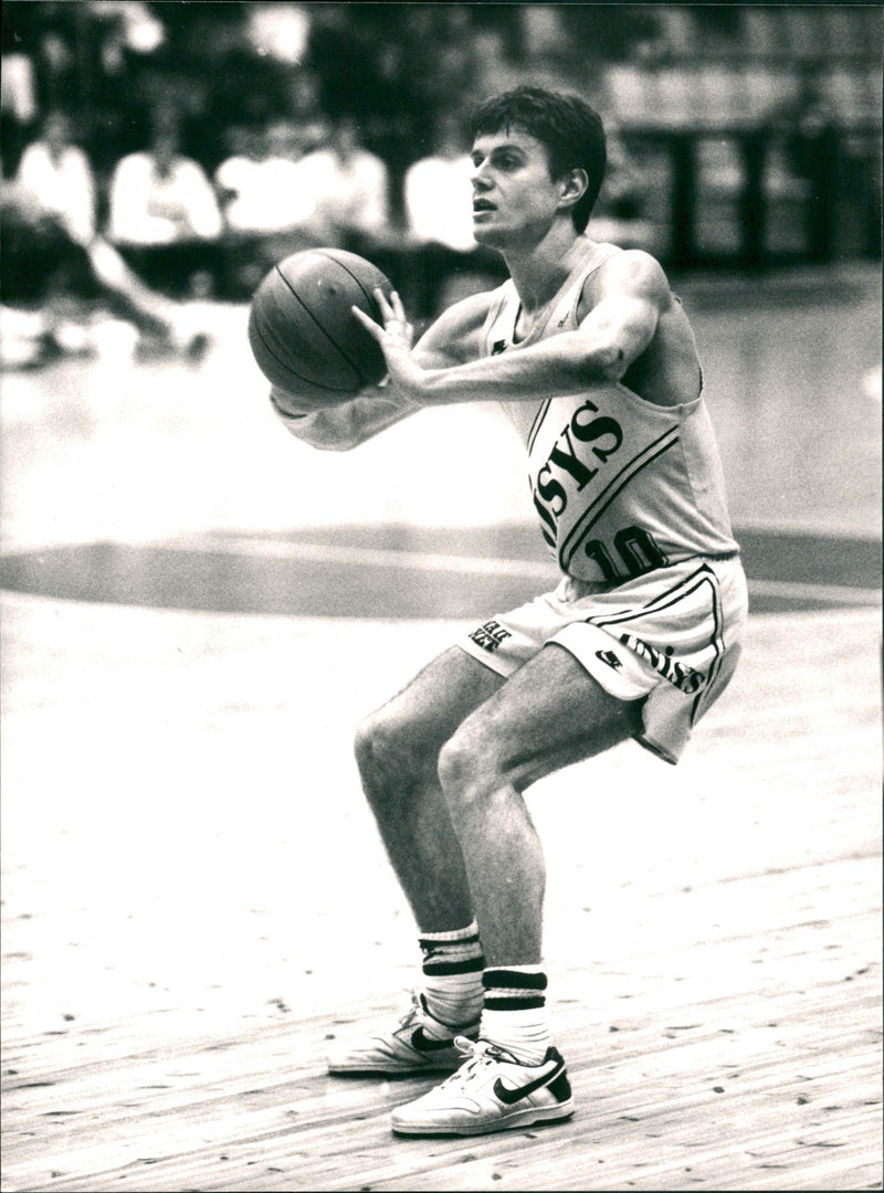 Peter Mellström, basketball player. - Vintage Photograph