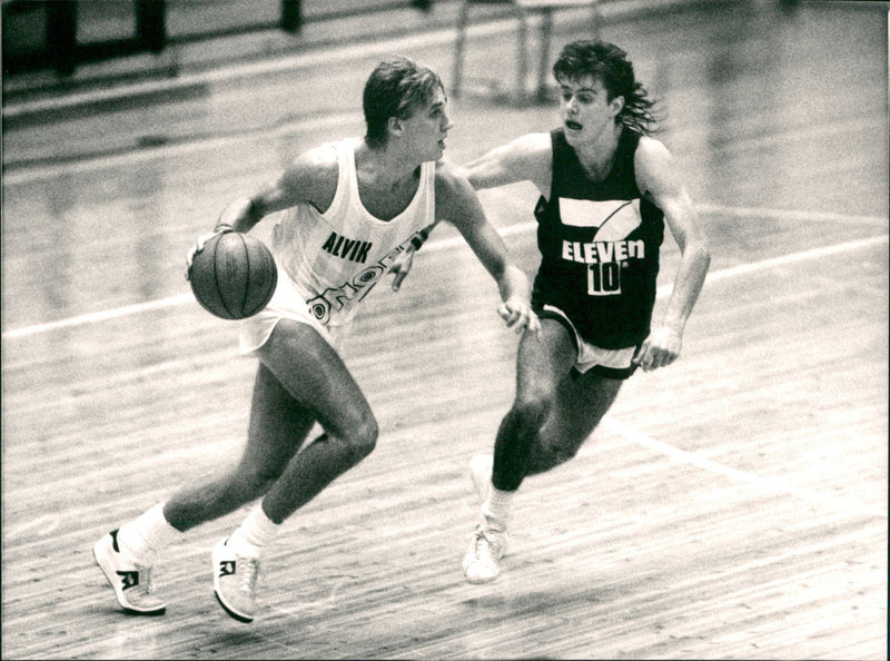 Peter Mellström, basketball player. - Vintage Photograph