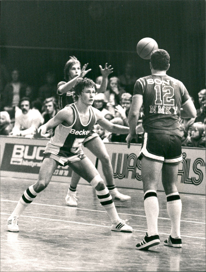 Peter Gunterberg, swedish basketball player. - Vintage Photograph