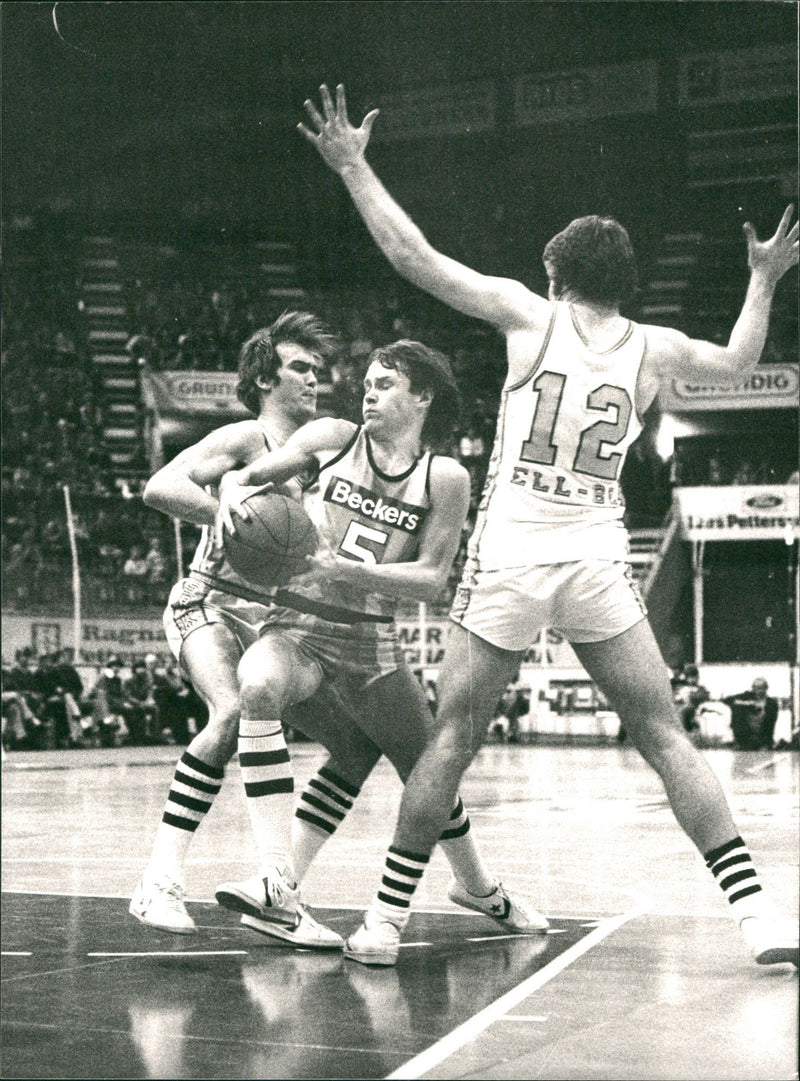 Peter Gunterberg, swedish basketball player. - Vintage Photograph