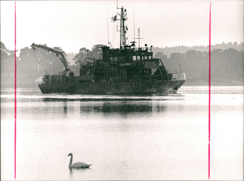 Marine: Mining. - Vintage Photograph