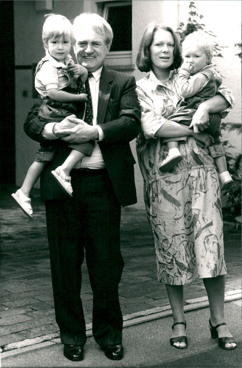 Johannes Rau with daughter Anna Christina, Christina Rau and son Philip Immanuel. - Vintage Photograph