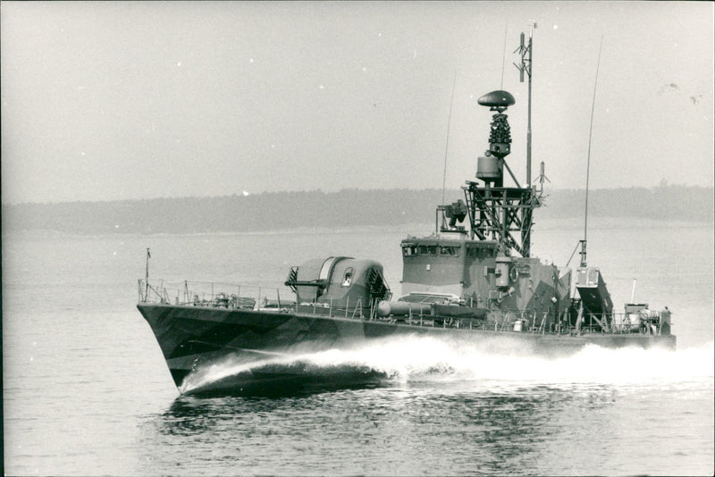 Defense Navy, Patrol boats, Missile boat - Vintage Photograph