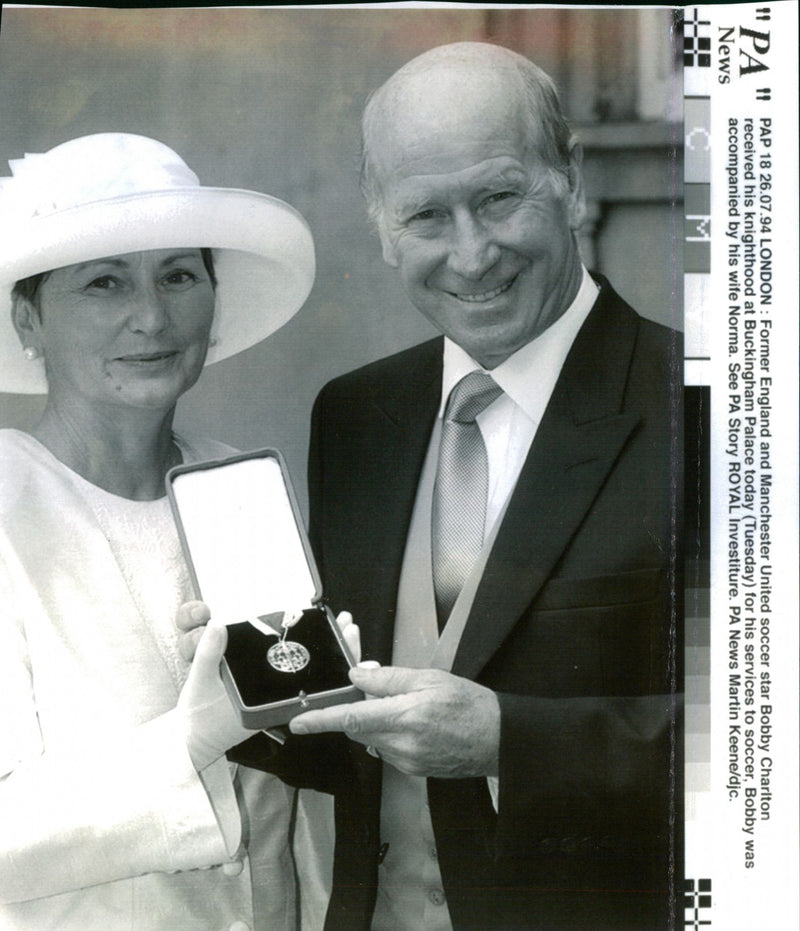 Bobby Charlton - Vintage Photograph