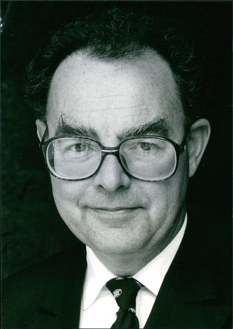 DAVID MUSIC - Vintage Photograph