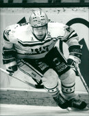 Hakan Loob, ice hockey player. - Vintage Photograph