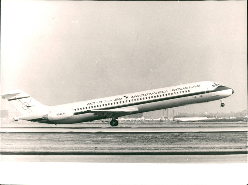 McDonnell Douglas DC-9. - Vintage Photograph