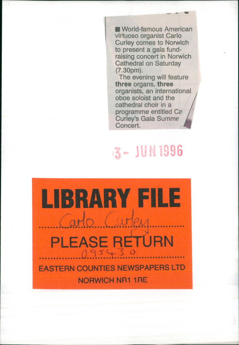 1996 CONCERT INTERNATIONAL - Vintage Photograph