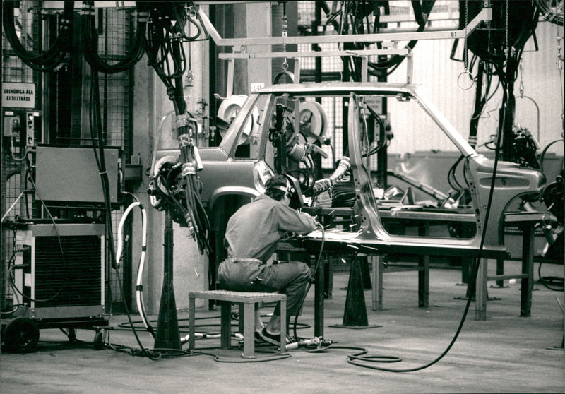 Car production Volvo. - Vintage Photograph