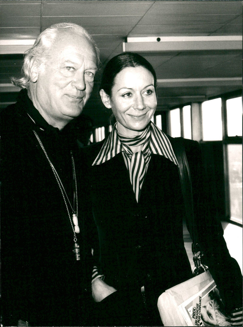 Curd Jürgens and Simone Bicheron. - Vintage Photograph
