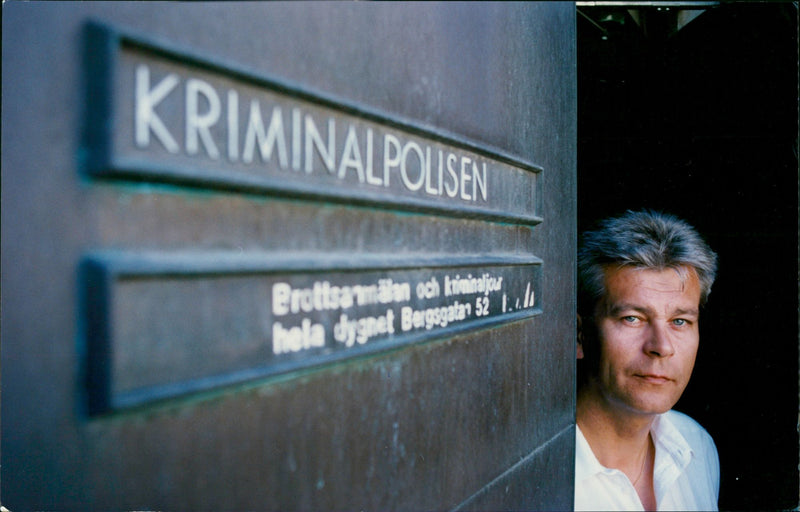 1990 SOLUTION DESK MURDER FULL REGISTER OLVEBRO BRIDGE ASK PRESS - Vintage Photograph