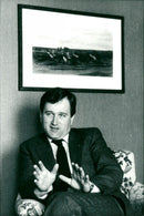 1982 PER CEO MAZDA DAIBLADED GUNNAR CARS PHOTO SWEDISH - Vintage Photograph