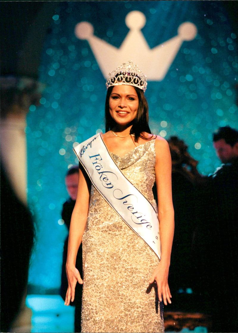 Jessica Olérs became Miss Sweden of the Year 1998 - Vintage Photograph