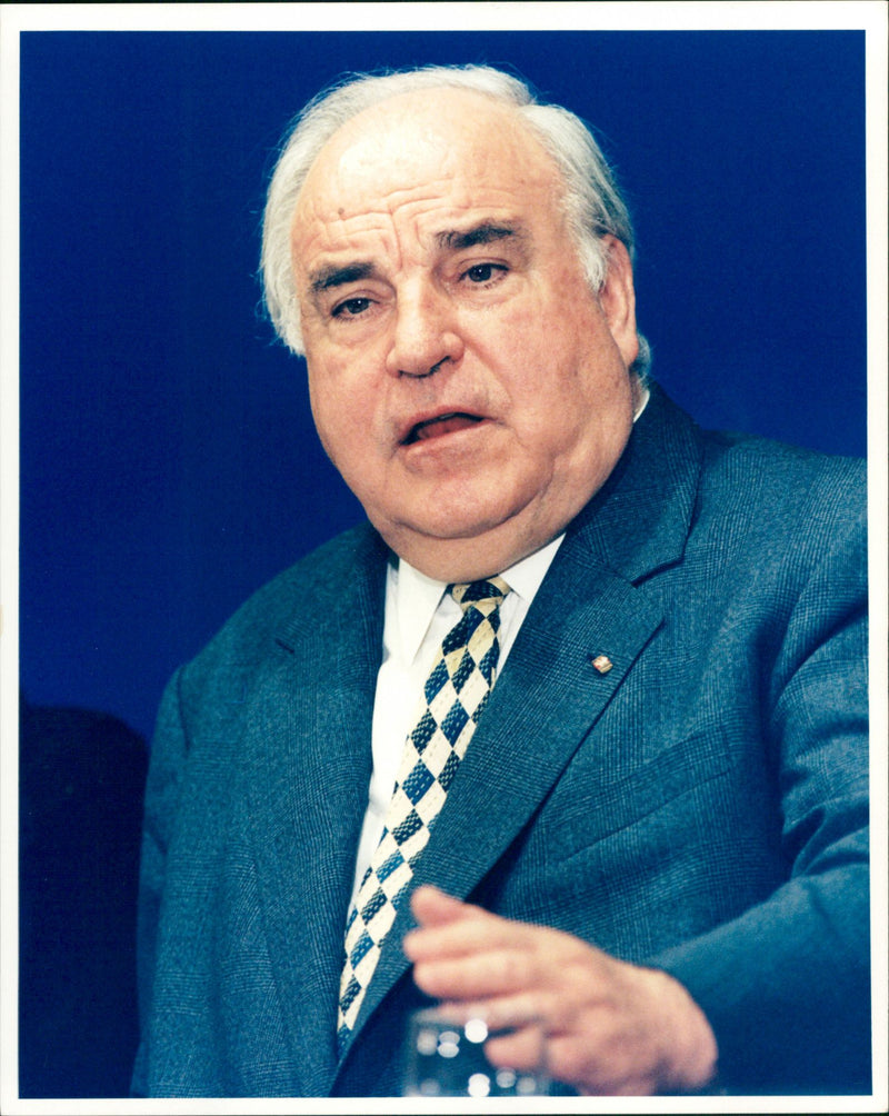 Helmut Kohl. - Vintage Photograph