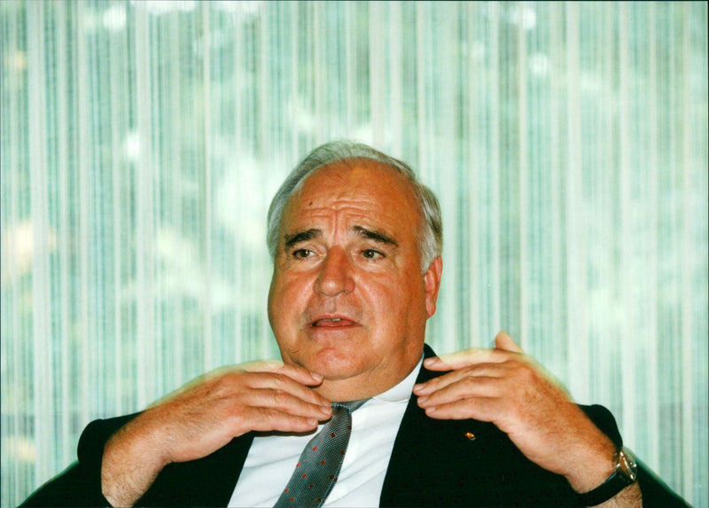 Helmut Kohl. - Vintage Photograph