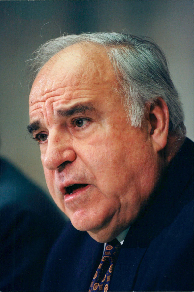 Helmut Kohl. - Vintage Photograph