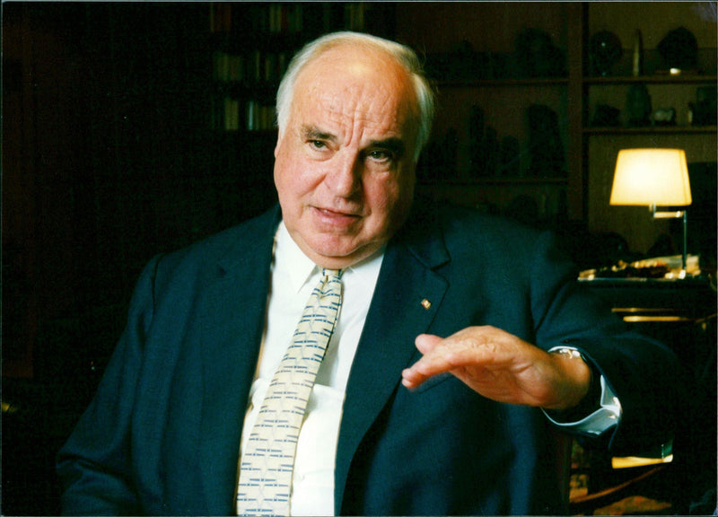 Helmut Kohl. - Vintage Photograph