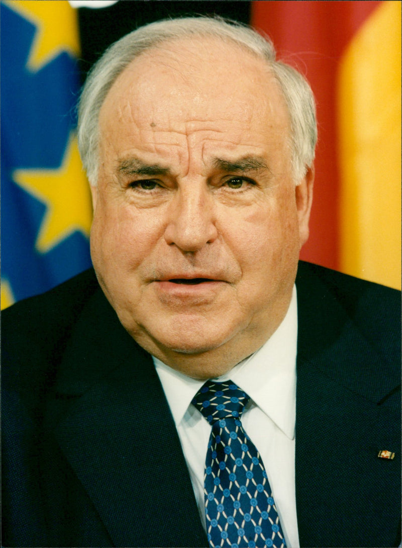 Helmut Kohl. - Vintage Photograph