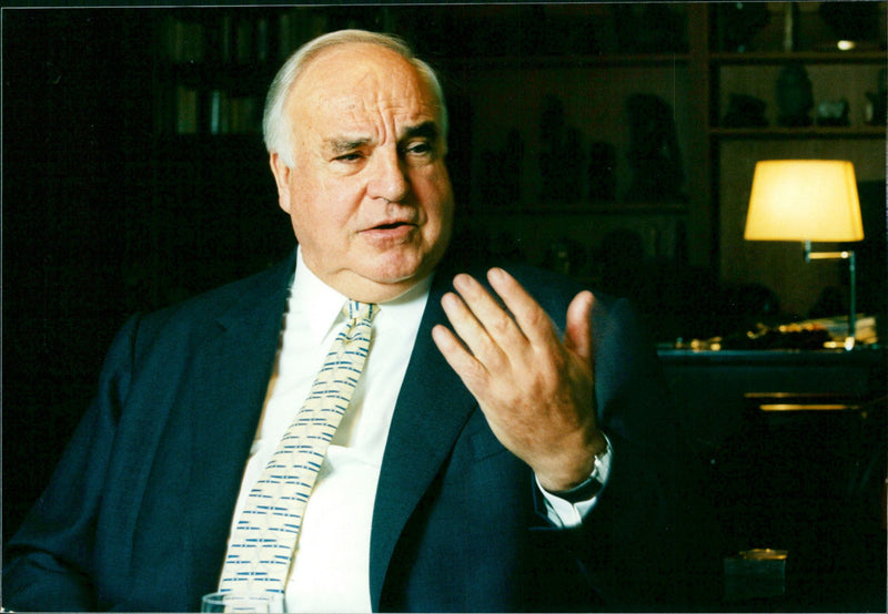 Helmut Kohl. - Vintage Photograph