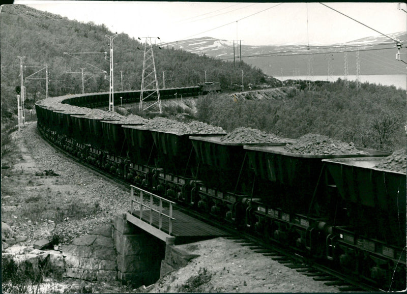 1972 KIRUNA BUT PERIODICALLY PER DIRECTION LANDSCAPE SPARING BEAUTIFUL JAMVAGEN - Vintage Photograph
