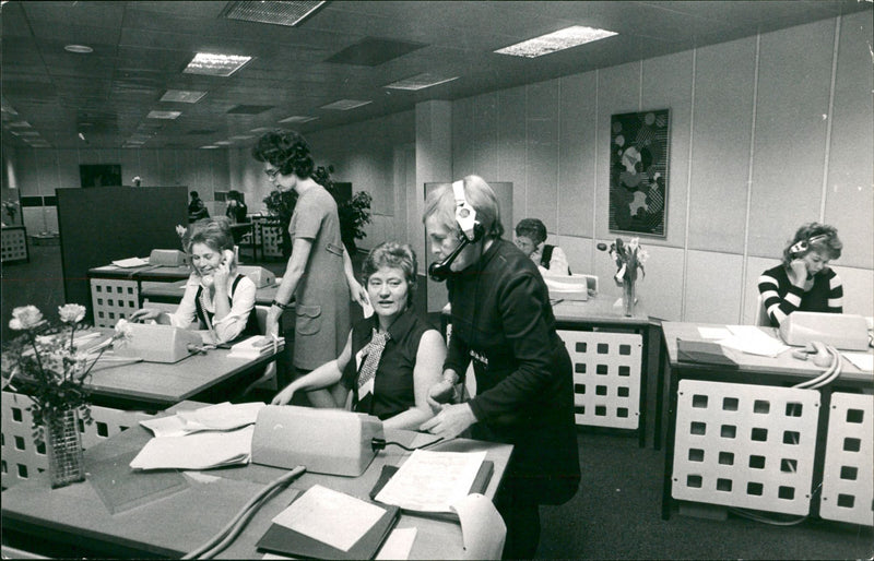 TELEPHONEISTS ATTERSTRAND LANDSCAPE NUBA POSTENS UPBUG MARIE - Vintage Photograph