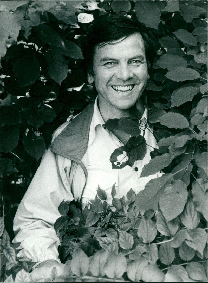 ESSON COPYTI TOLL NATURE SVERST - Vintage Photograph