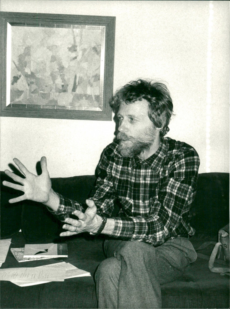 TOM HOTHO SANDELING FINNISH PETA HEDLYNU POET PETER - Vintage Photograph