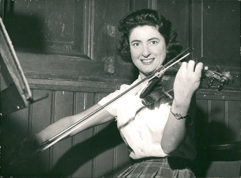 Opera's only female concertmaster, Mrs. Edit Wohl-Ernster. - Vintage Photograph