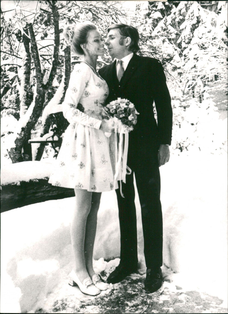 Gunter Sachs and Mirja Larsson his third marriage - Vintage Photograph