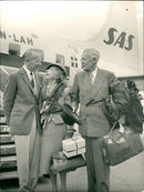 DAGBLADETS DIET BROMMA POETIC DESIGN HUSBANDS AXEL BRITISH - Vintage Photograph