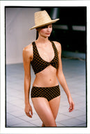 Milan Fashion Week Spring-summer 2000 - Vintage Photograph