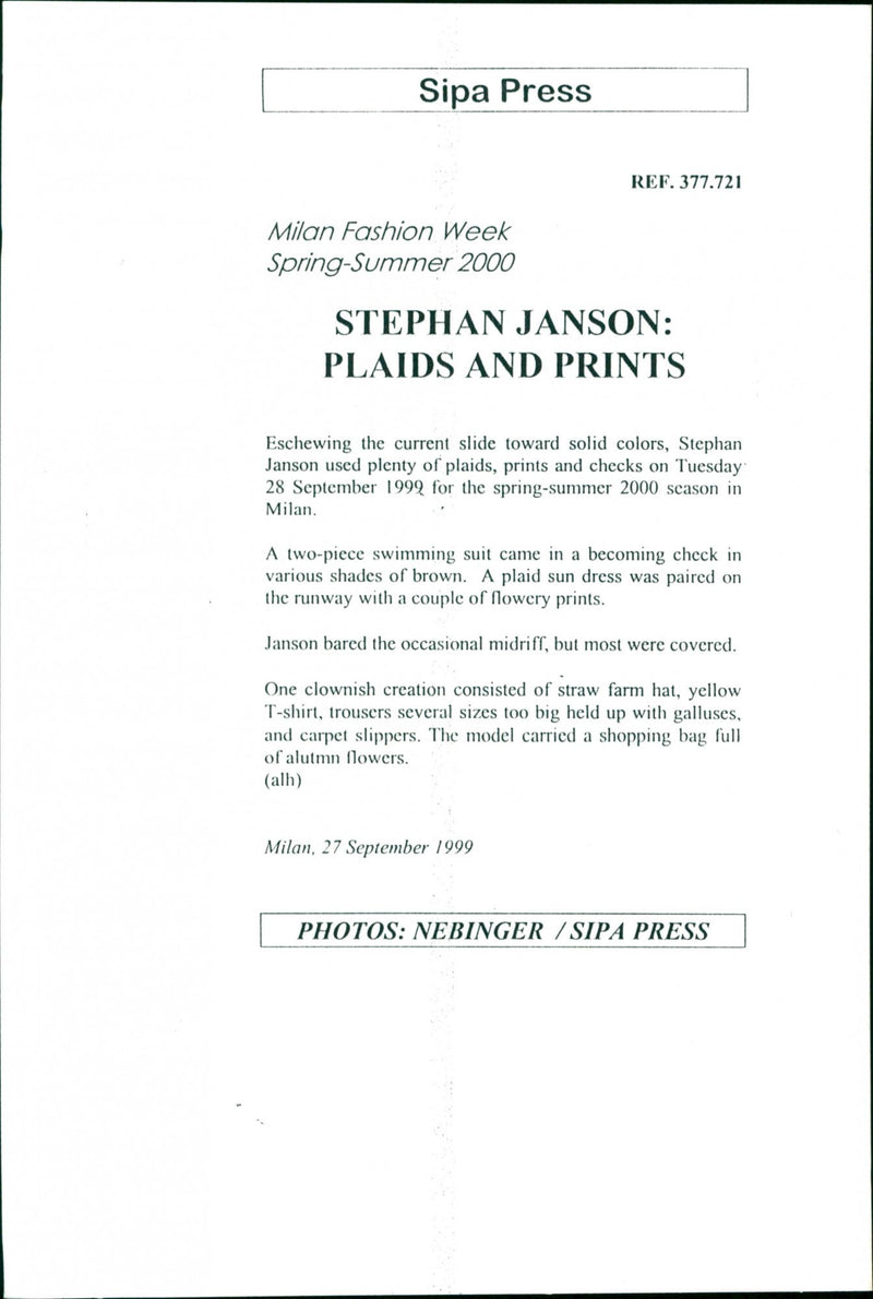 Milan Fashion Week Spring-summer 2000 - Vintage Photograph