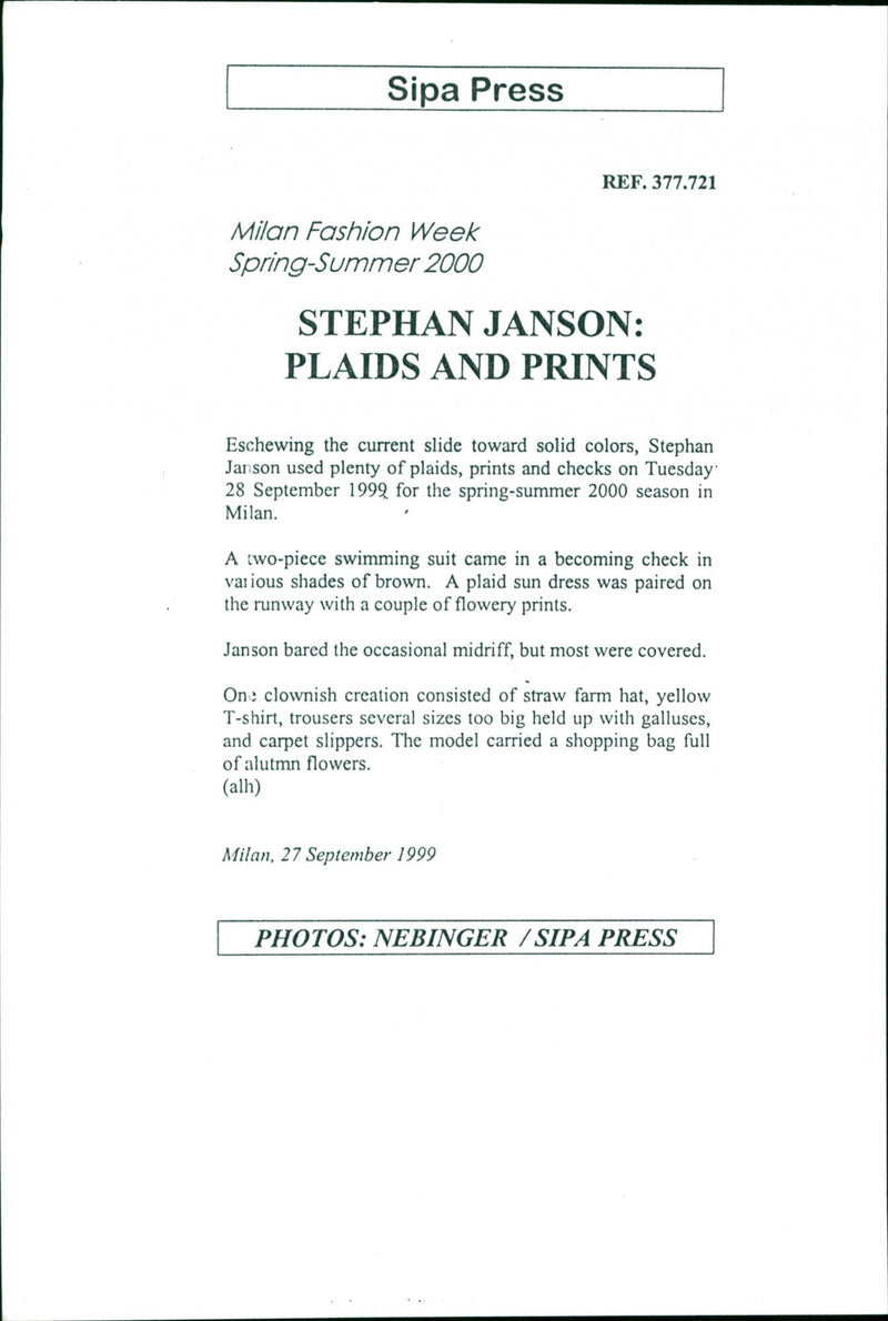 Milan Fashion Week Spring-summer 2000 - Vintage Photograph