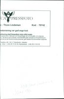 RUNAWAY GIRL PICS HUTCHISON SALLY MCGRATH SAFE HOME SWEDEN - Vintage Photograph